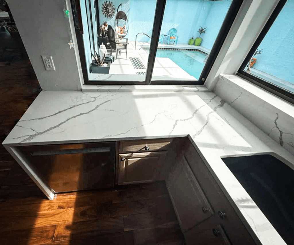 Calacatta Lazaro Quartz